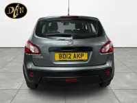 Begagnad Nissan Qashqai Acenta 117 HK (86 kW) 2012 Grå SUV