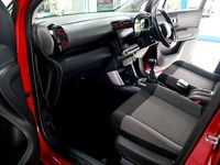 Used Citroën C3 PureTech 2021 Pepper red Hatchback