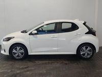 Used Toyota Yaris Hybrid 116 HP (85 kW) 2024 White Hatchback