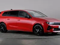 Used Vauxhall Astra 131 HP (96 kW) 2024 Red Estate
