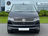 Used VW Caravelle Executive 150 HP (110 kW) 2021 Black Van