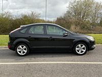 Used Ford Focus Zetec 125 HP (91 kW) 2009 Black Hatchback