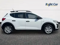 Used Dacia Sandero Essentiel 91 HP (66 kW) 2024 White Hatchback