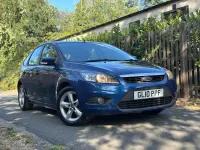 Used Ford Focus Zetec 2010 Blue Hatchback