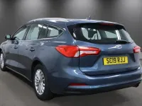 Usado Ford Focus Titanium 125 CV (91 kW) 2019 Azul Familiar