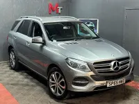 Usado Mercedes GLE250 204 HP (150 kW) 2015 Prateado Carrinha