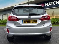 Usado Ford Fiesta Zetec 2018 Prateado Citadino