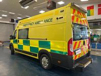 Usado Fiat Ducato 180 HP (132 kW) 2016 Amarelo Van