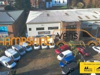 Used Ford Transit S 130 HP (95 kW) 2021 White Cabriolet