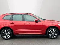 Used Volvo XC60 Core 250 HP (183 kW) 2023 Red SUV