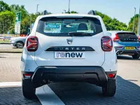Used Dacia Duster Comfort 91 HP (66 kW) 2022 White SUV