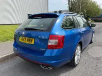 Used Skoda Octavia vRS 180 HP (132 kW) 2013 Blue Estate