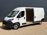 Second-hand Peugeot Boxer S 2024 Alb Van