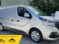 Used Renault Trafic 2019 Silver MPV