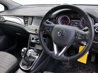 Used Vauxhall Astra Active 136 HP (100 kW) 2019 Silver Hatchback