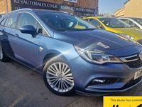 Used Vauxhall Astra Elite 150 HP (110 kW) 2016 Blue Estate