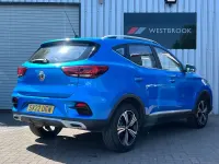 Usado MG ZS Excite 106 CV (77 kW) 2022 Azul Berlina