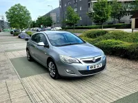 Used Vauxhall Astra 2011 Silver Hatchback