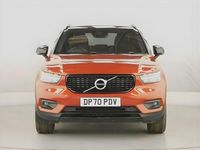 Used Volvo XC40 R-Design 163 HP (119 kW) 2021 Red SUV