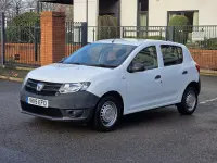 Used Dacia Sandero Acces 75 HP (55 kW) 2015 White Hatchback