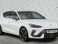 Used Cupra Leon 150 HP (110 kW) 2024 Glacial white Hatchback