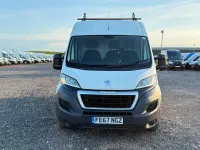 Second-hand Peugeot Boxer 130 CP (95 kW) 2017 Alb Van