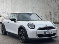 Begagnad Mini Cooper Exclusive 2024 Vit Halvkombi