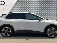 New Audi Q4 e-tron Black Edition 210 kW (286 HP) 2026 White SUV