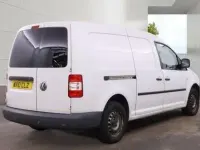 Begagnad VW Caddy Maxi 104 HK (76 kW) 2010 Vit Minibuss
