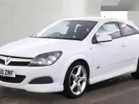 Used Vauxhall Astra Sport 2010 White Hatchback