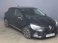 Used Renault Clio Iconic 86 HP (63 kW) 2020 Black Hatchback