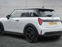 Used Mini Cooper Exclusive 114 kW (156 HP) 2026 Hatchback