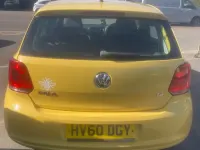 Begagnad VW Polo SE 85 HK (62 kW) 2010 Gul Halvkombi