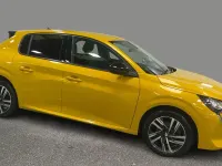 Second-hand Peugeot 208 Allure+ 100 CP (73 kW) 2024 Galben Hatchback
