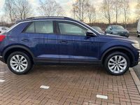 Used VW T-Roc SE 115 HP (84 kW) 2020 Blue SUV