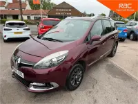 Used Renault Scénic III Dynamique 110 HP (80 kW) 2015 Red MPV
