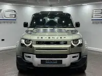 Used Land Rover Defender First Edition 250 HP (183 kW) 2021 SUV