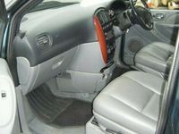 Used Chrysler Grand Voyager 148 HP (108 kW) 2006 MPV
