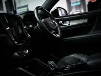Used Volvo XC40 R-Design Pro 258 HP (189 kW) 2021 White SUV
