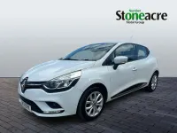Used Renault Clio Dynamique 120 HP (88 kW) 2017 White Hatchback