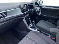 Usado VW T-Roc Match 150 HP (110 kW) 2025 Branco SUV