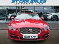 Used Jaguar XE Portfolio 180 HP (132 kW) 2016 Red Sedan
