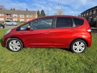 Used Honda Jazz ES 2015 Red Hatchback