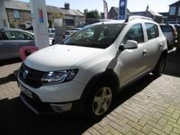 Used Dacia Sandero Ambiance 90 HP (66 kW) 2015 White Hatchback