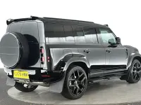 Used Land Rover Defender S 250 HP (183 kW) 2024 SUV