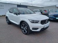 Used Volvo XC40 245 HP (180 kW) 2018 White SUV
