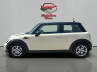 Used Mini Cooper Hatch 122 HP (89 kW) 2012 White Hatchback