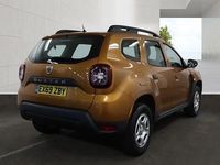 Used Dacia Duster Essentiel 114 HP (83 kW) 2019 Orange SUV