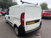 Used Fiat Doblò S 90 HP (66 kW) 2012 White MPV