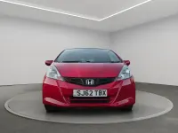 Używany Honda Jazz SE 90 KM (66 kW) 2012 Czerwony Hatchback